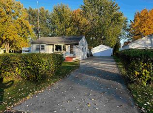9395 Pearl Beach Blvd, Pearl Beach, MI 48001
