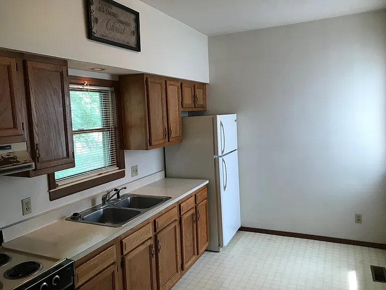 314 W Jackson St #1 — Photo 2