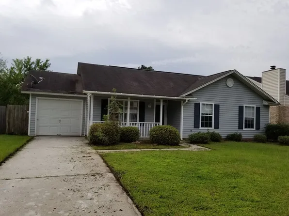 130 Finn Cir, Savannah, GA 31419