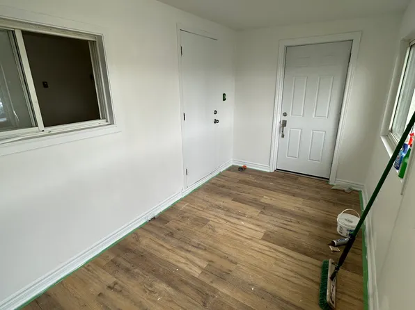 301 John St #1, Norfolk County, ON N3Y 2Z1