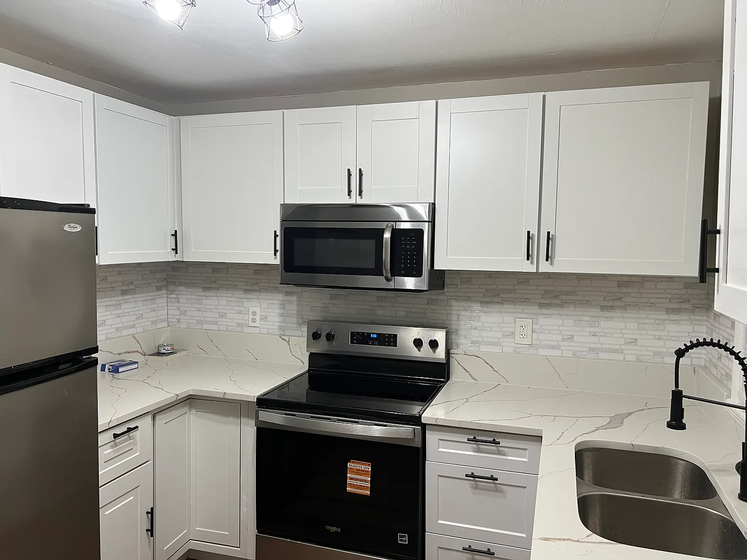 2 bed, 1200 sqft, $1,600 — Photo 4