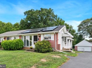 522 Devon Rd, Norwood, PA 19074