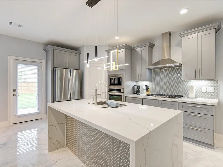 10021 Alfred Ln #B — Photo 8