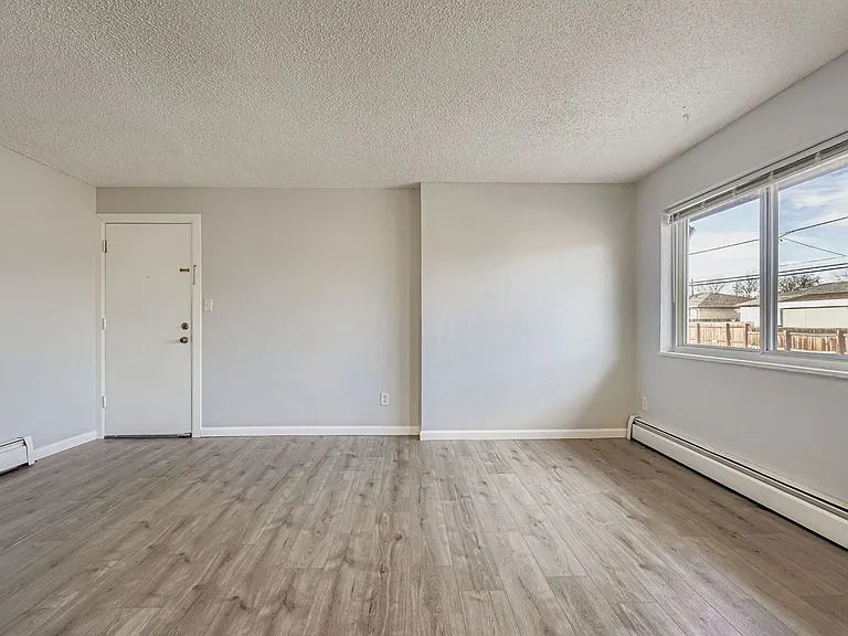 2880 Eliot Cir — Photo 7