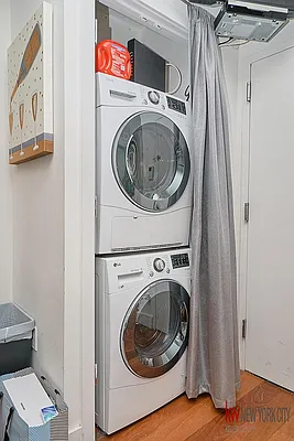 Rented by Keller Williams NYC | media 27