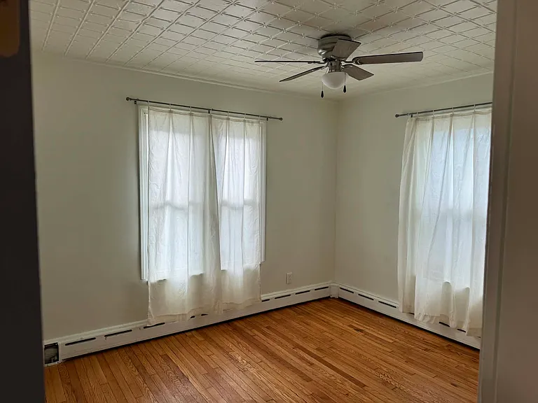 15 James St #17 — Photo 11