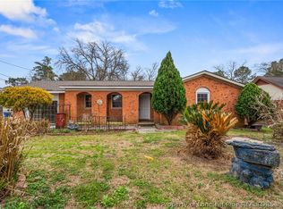 1209 Strickland Bridge Rd, Fayetteville, NC 28304