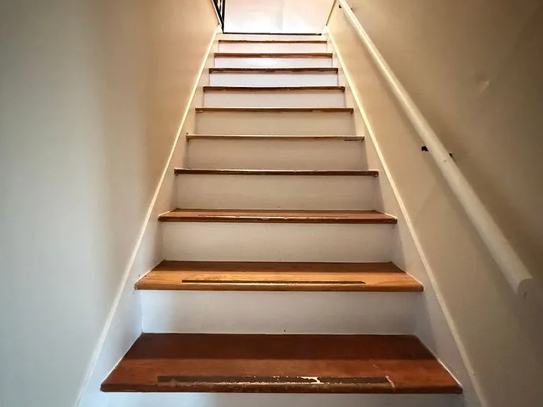 825 Parkway Dr — Photo 29