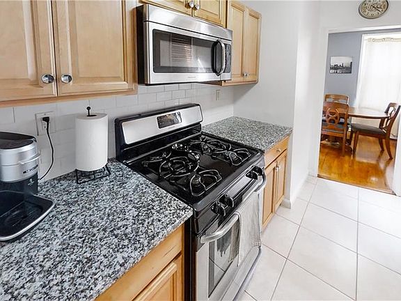 5th image of 110 Dehaven Dr APT 621