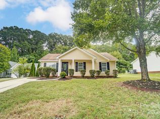 820 Silver Ct, Charlotte, NC 28217