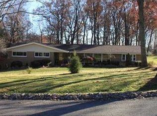 200 South Dr, Butler, PA 16001