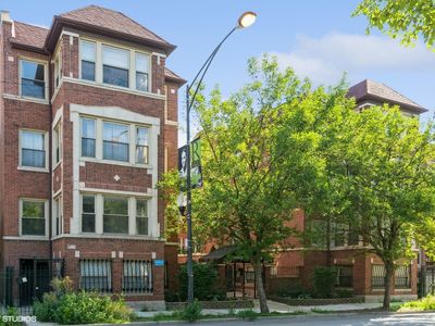 5743 N Ridge Ave APT 1, Chicago, IL, 60660