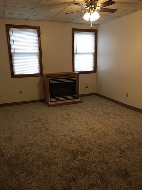 2nd image of 55 Red Bush Ln APT 2