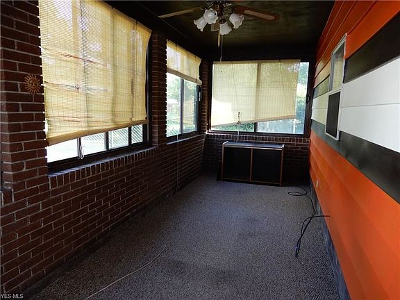 4th image of 294 Phillips Ave