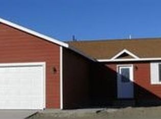 6424 Chief Washakie Rd, Casper, WY 82604