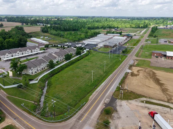 4501 Mueller Brass Rd #B, Covington, TN 38019