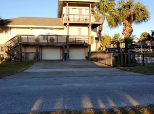 4424 Pelican Way, Jamaica Beach, TX 77554