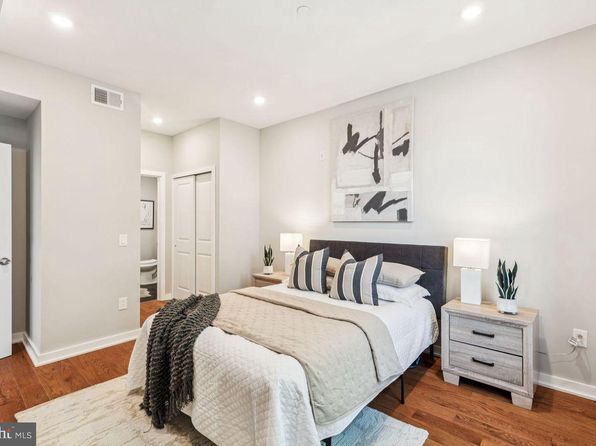 203 Haverford Ave #208