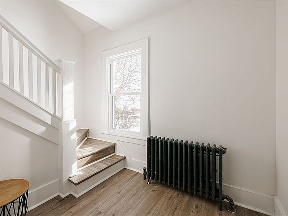 2nd image of 19 Garland Ave