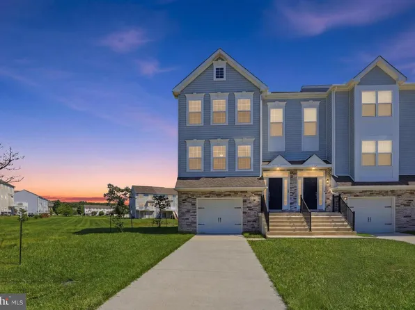 121 Lexington Pl, Dover, DE 19901