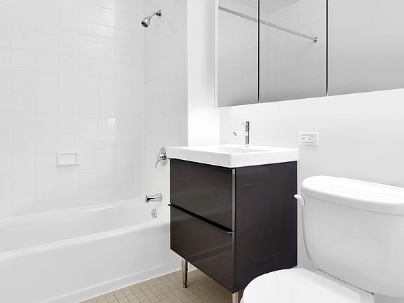 5th image of 85 John St APT 9C