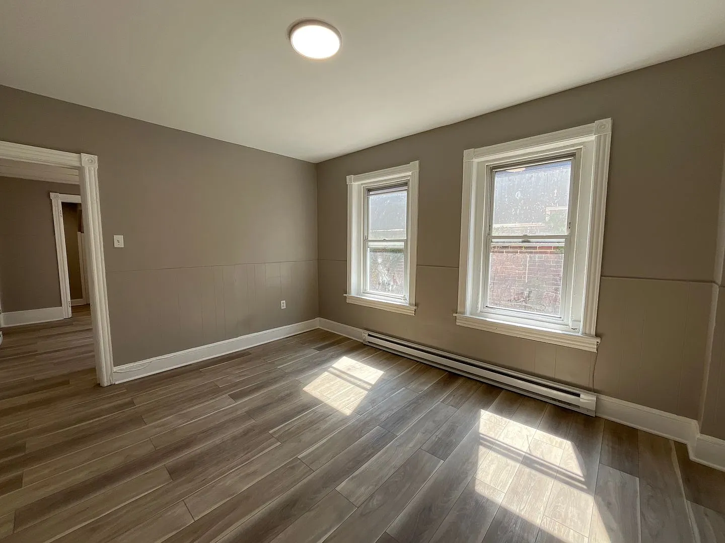 1012 Evans Street — Photo 2