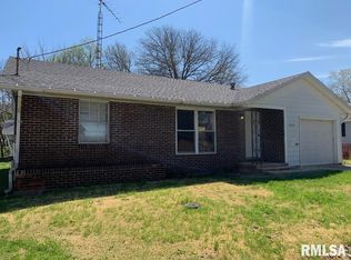 403 N Polk Ave, Thayer, IL 62689
