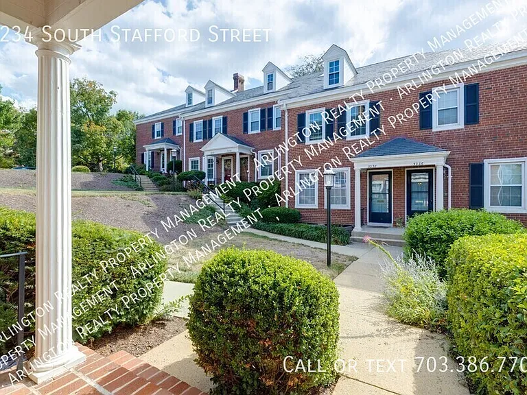 3234 S Stafford St — Photo 3