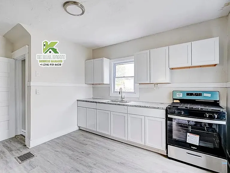 10517 Elk Ave — Photo 10