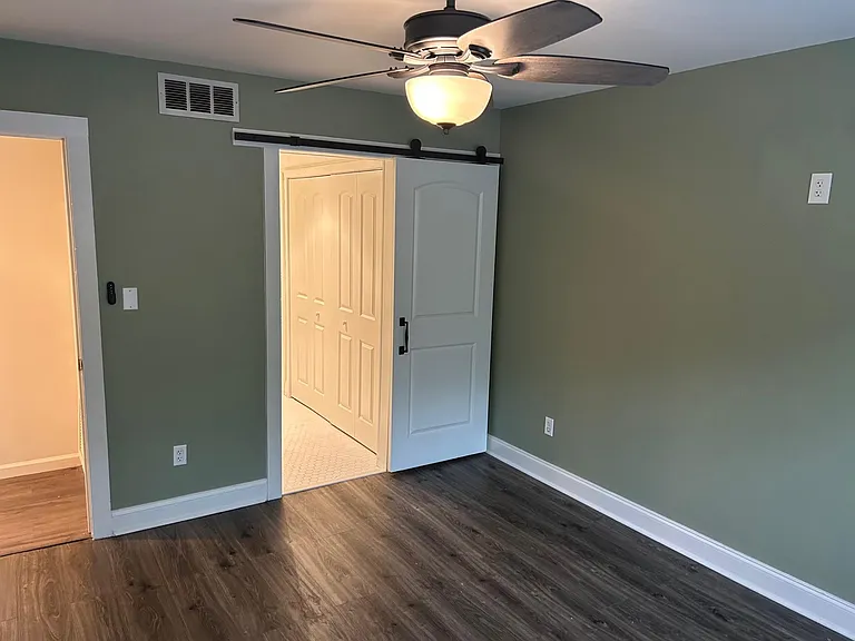 52 Larue Pl NW — Photo 16