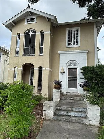 3 bed, 2.0 bath, 1100 sqft, $1,800 — Photo 2