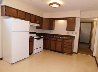 625 Forest Ave #A06, Crete, NE 68333