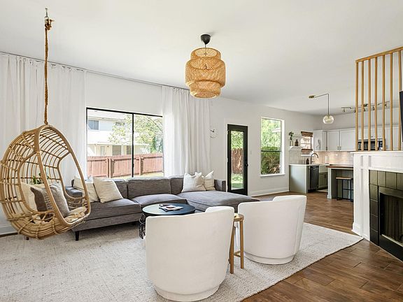 3rd image of 1130 Vincent Pl