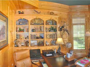 7521 Henson Forest Dr, Summerfield, NC 27358