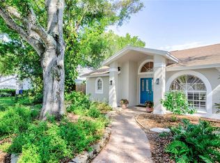 9001 Cypress Trl, Seminole, FL 33777