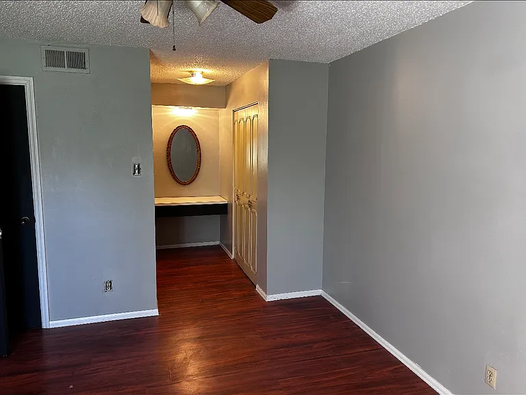 10080 Squire Meadows Dr #5 — Photo 19