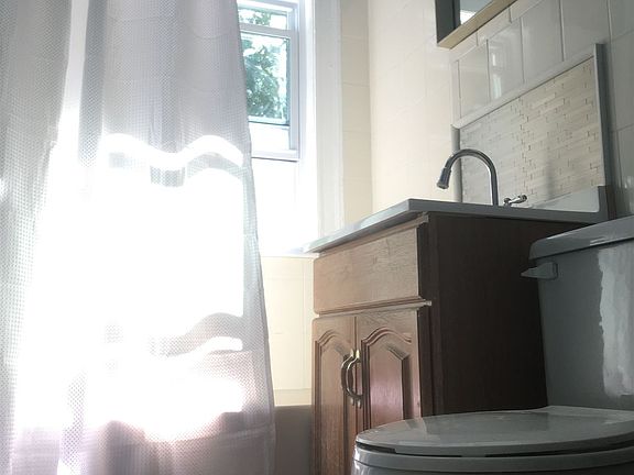 #6 Bathroom