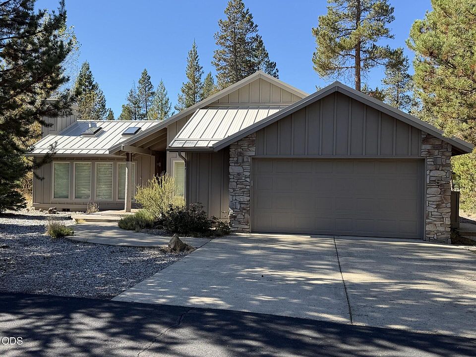 1st image of 18203 Mount Saint Helens Ln