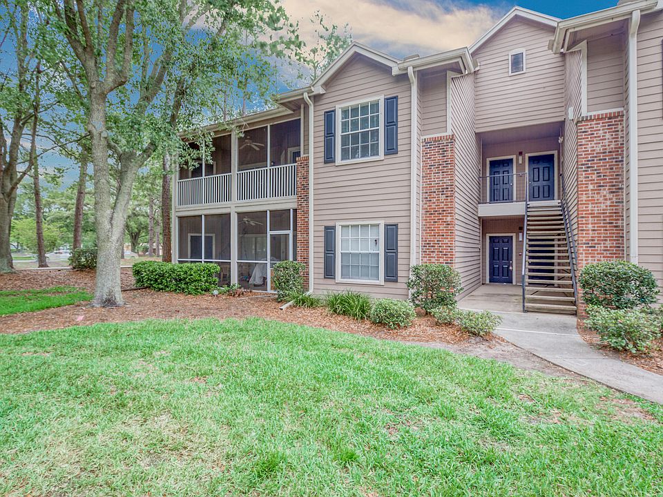 1st image of 10000 GATE Parkway N #1826