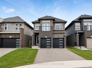 9 Caroline St, Welland, ON L3B 0J8