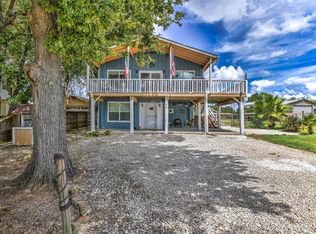 343 Oak Crest Dr, Livingston, TX 77351