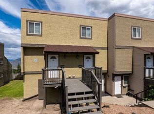 1750 Summit Dr #16, Kamloops, BC V2E 1Y1