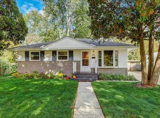 W60N782 Jefferson Ave, Cedarburg, WI 53012