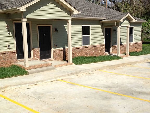 2nd image of 798 Martin St APT A