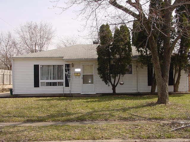 1st image of 3421 Wellington Ave