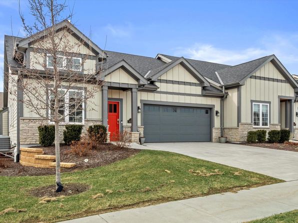 4753 South Cottage LANE, Pleasant Prairie, WI 53158