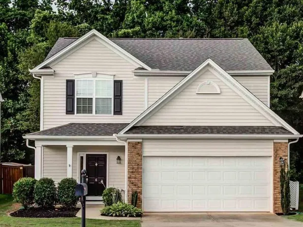 6 Parkwalk Dr, Greer, SC 29650