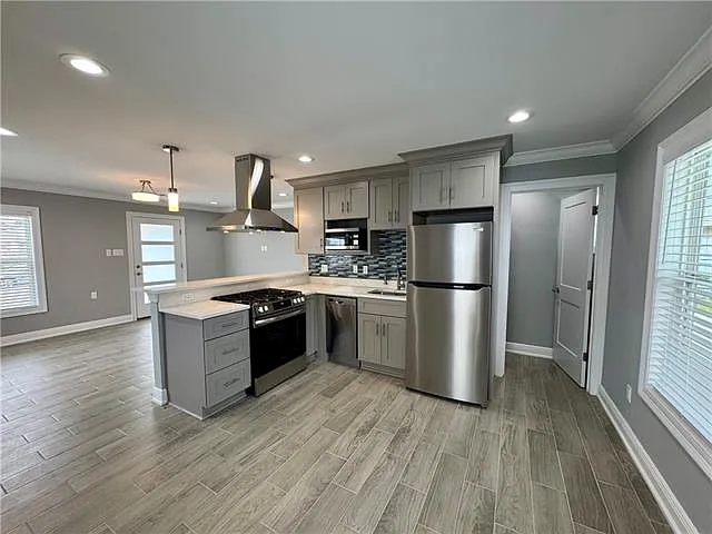 113 Jeanne Dr — Photo 3