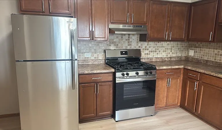 4920 Harold Ave #2C — Photo 4