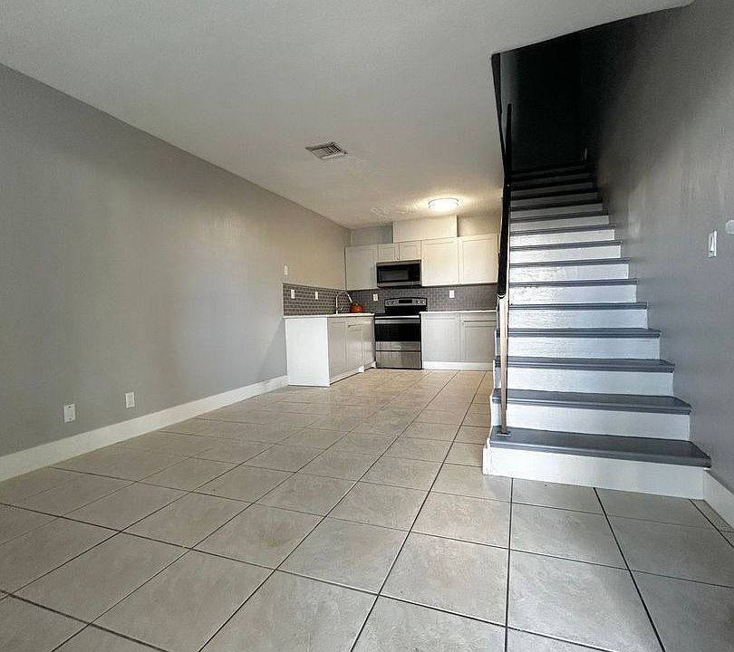 1st image of 1045 NE 8th Ave APT 74